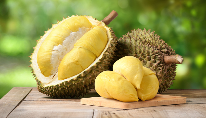 Rahasia Raja Buah: Mengupas Tuntas Manfaat Durian untuk Kesehatan Pria, Wanita, dan Ibu Hamil
