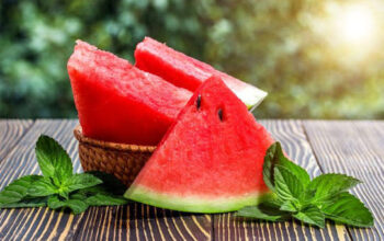 Mengupas Tuntas Manfaat Buah Semangka untuk Kesehatan Tubuh