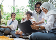 Peran Teknologi dalam Transformasi Pendidikan: Sukses