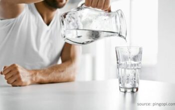 Manfaat Minum Air Putih Setelah Bangun Tidur: Kebiasaan