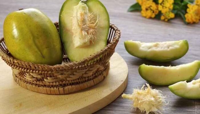 Rahasia Sehat Buah Kedondong: Dari Olahan Manisan Hingga Biji!