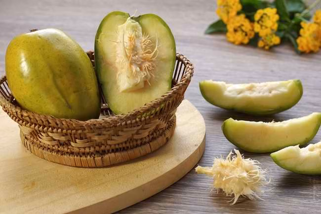 Rahasia Sehat Buah Kedondong: Dari Olahan Manisan Hingga Biji!