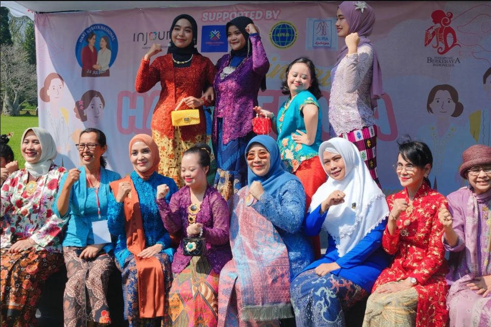 Bagaimana Warna Baju yang Kita Pilih Bisa Mengubah Mood